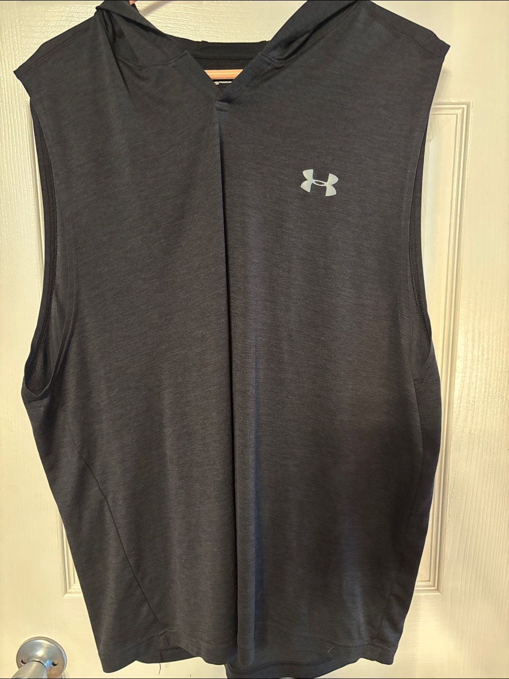 Under Armour Men’s Black Sleeveless Hooded Training Tank